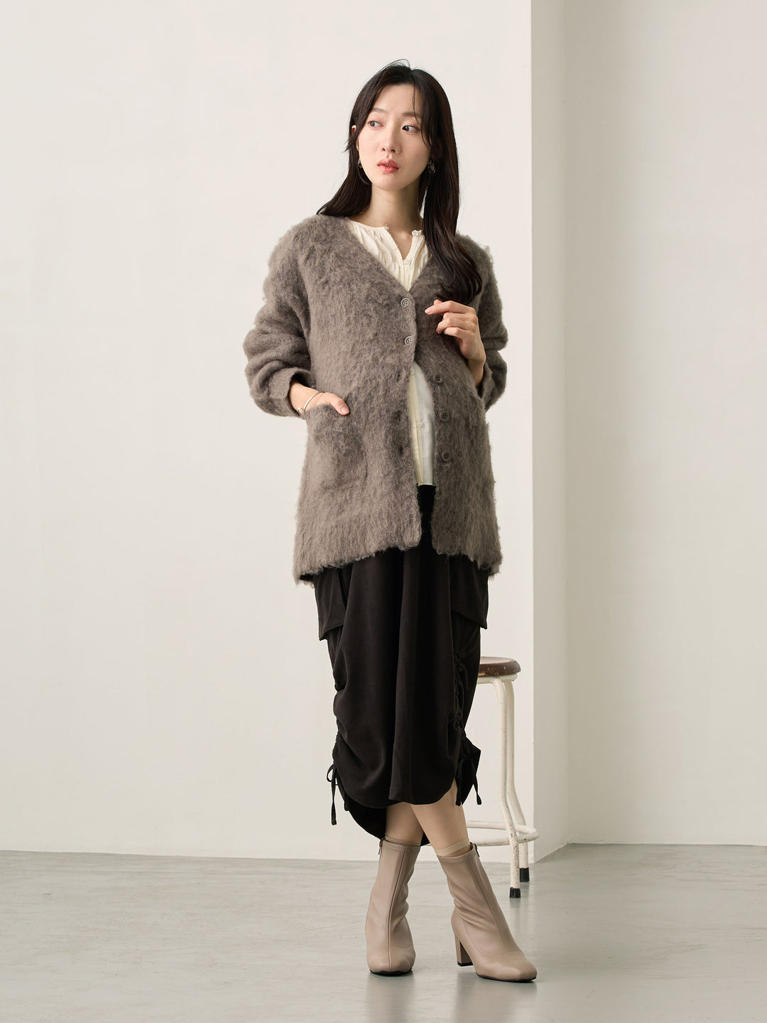 黑色羊毛工装裙