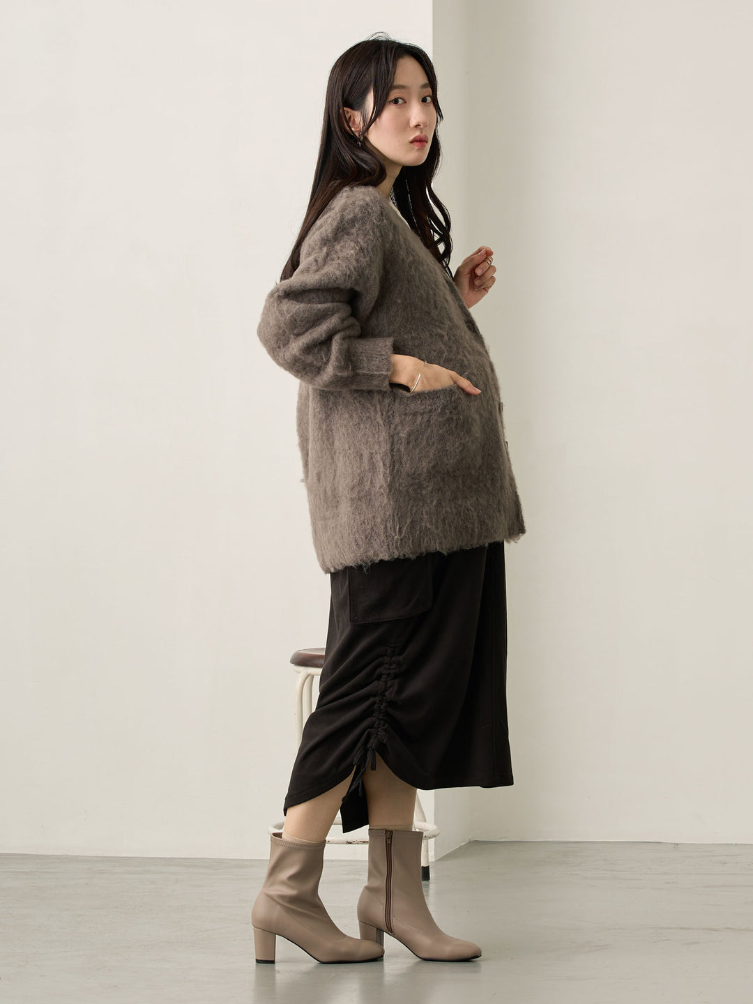 黑色羊毛工装裙