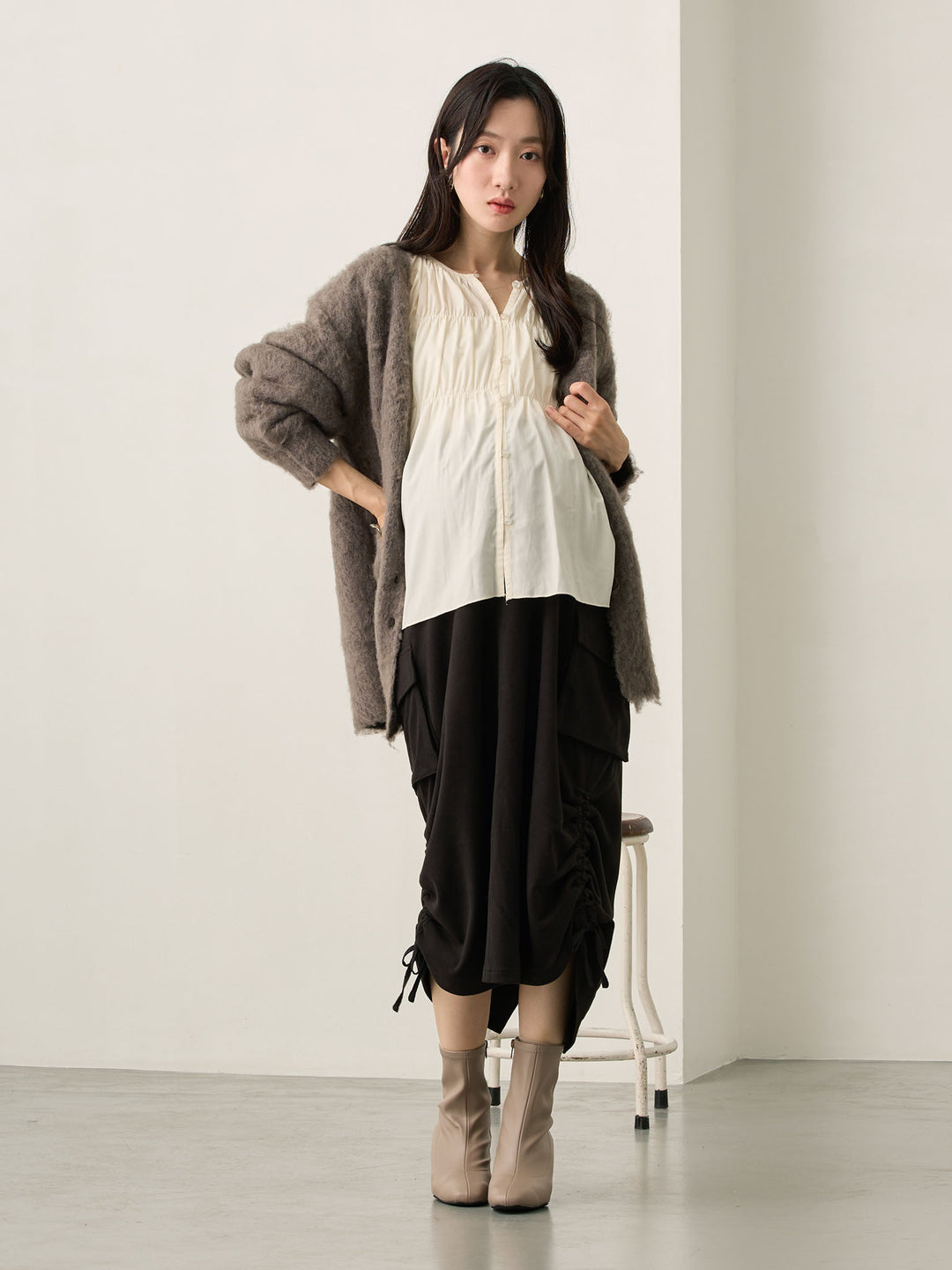 ギャザーチュニックブラウス White