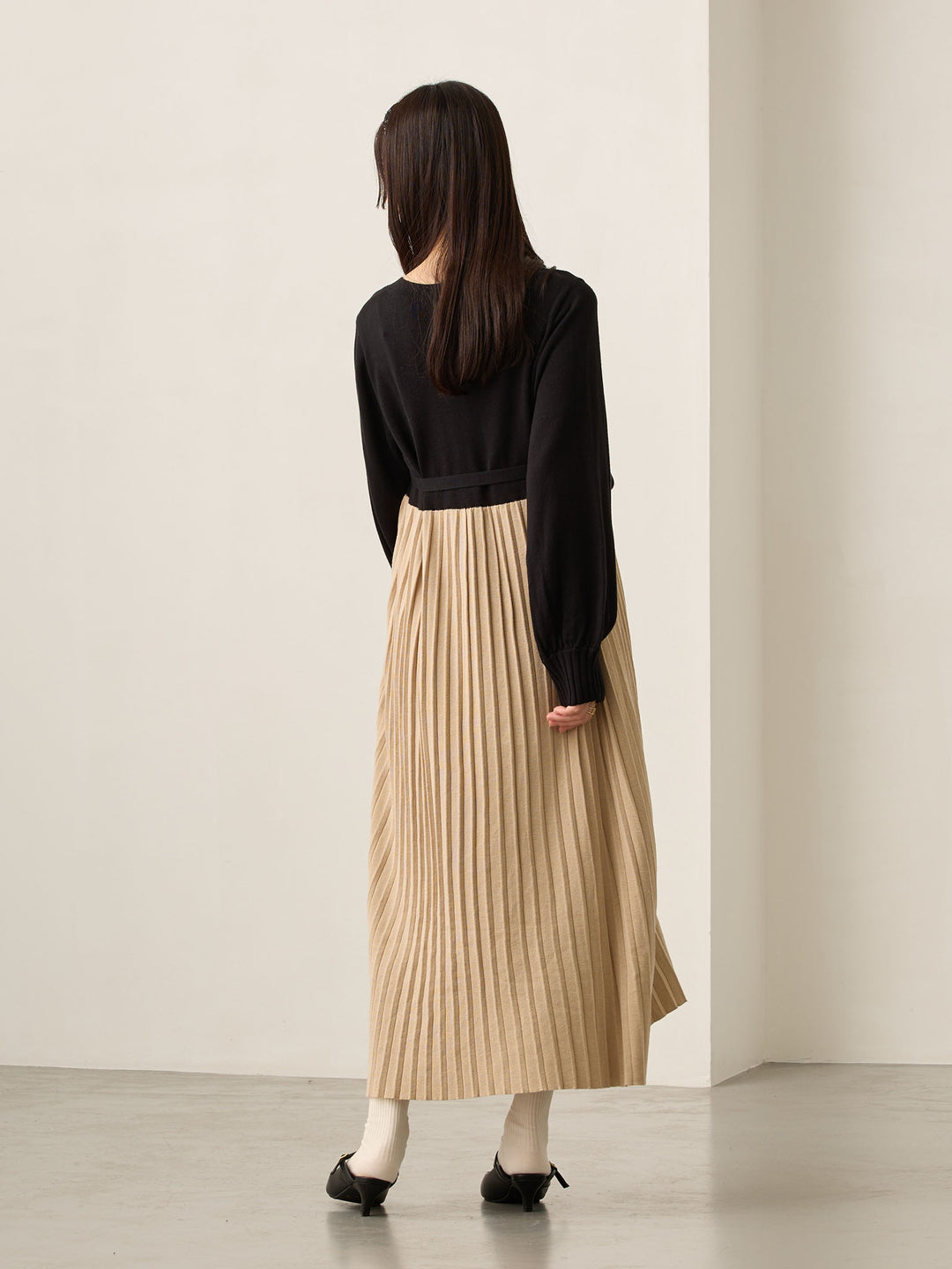 ニットプリーツワンピース Black