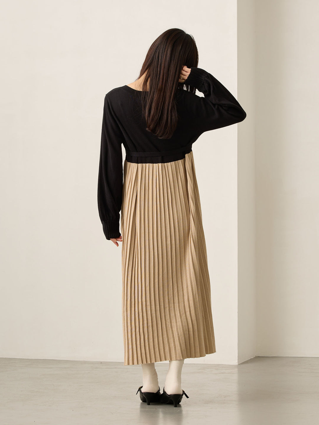 ニットプリーツワンピース Black