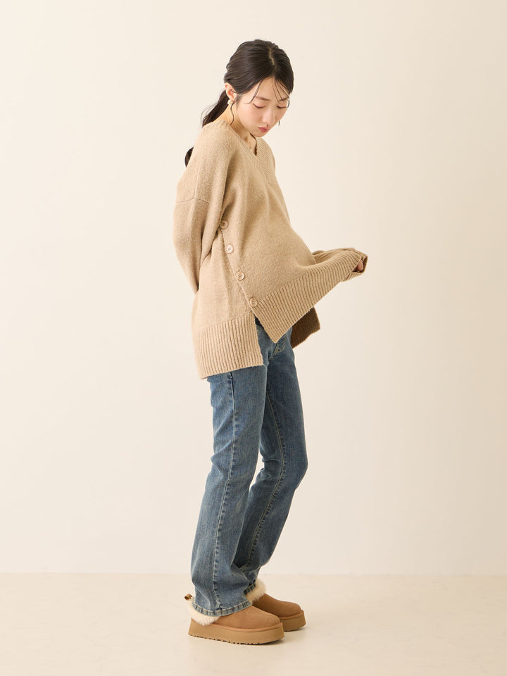 Vネックゆるニットトップス Beige