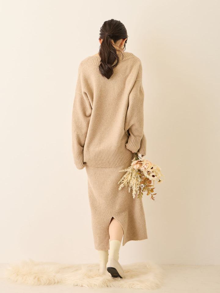 Vネックゆるニットトップス Beige