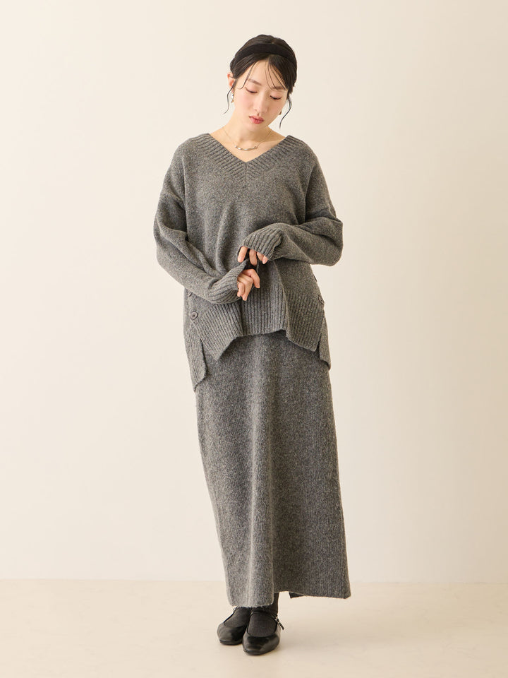 Vネックゆるニットトップス Gray