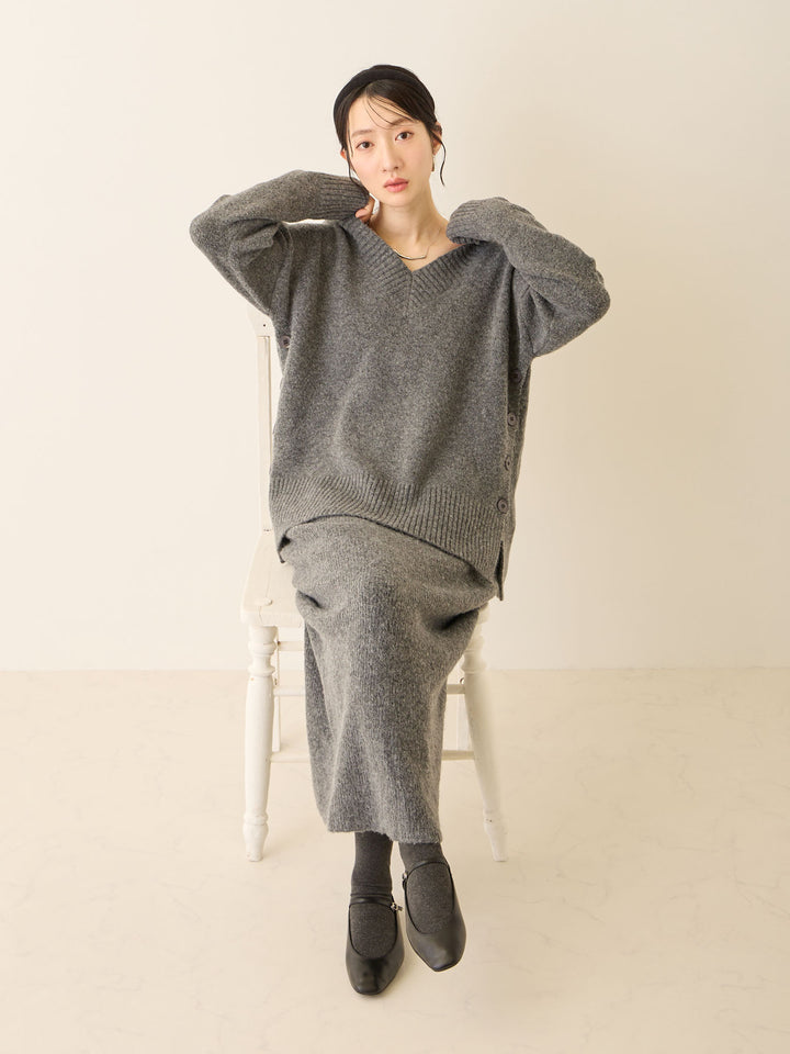 Vネックゆるニットトップス Gray