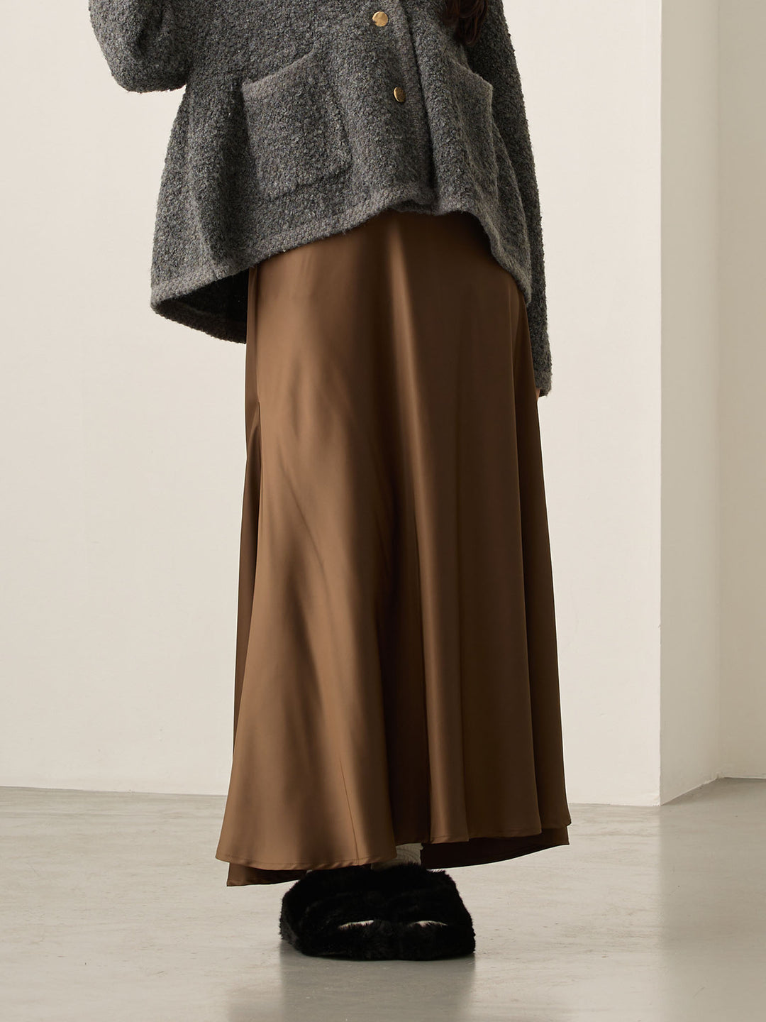 略带人鱼纹缎面裙 棕色