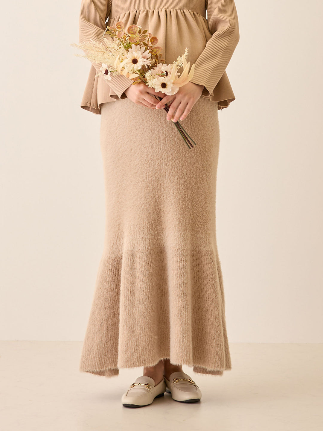シャギーニットマーメイドスカート Beige