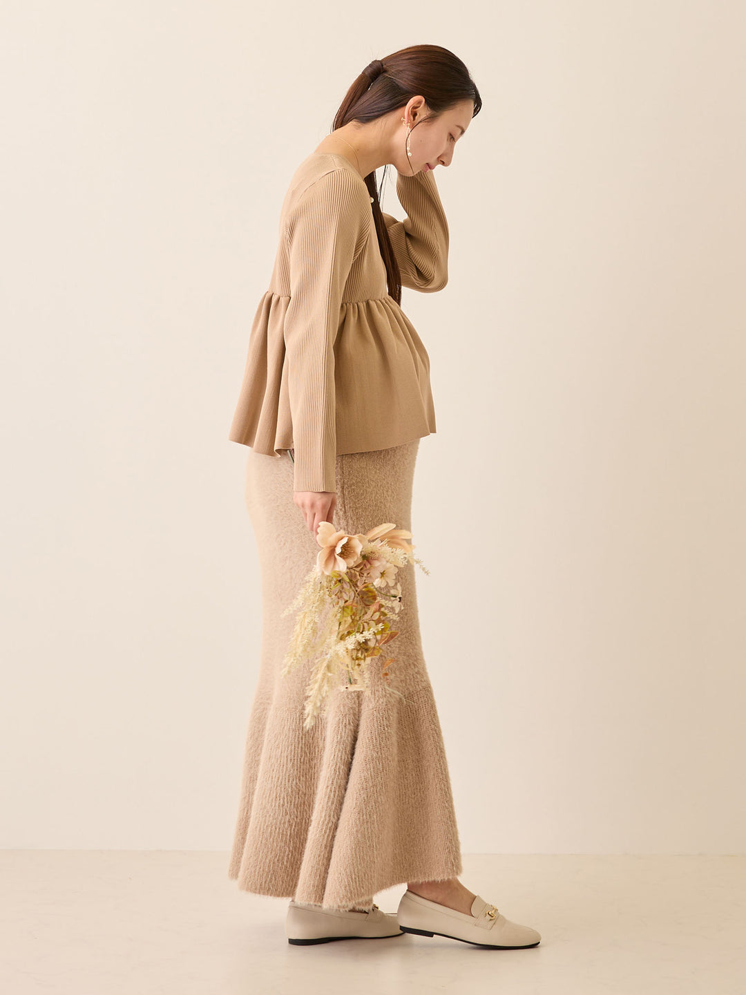 シャギーニットマーメイドスカート Beige