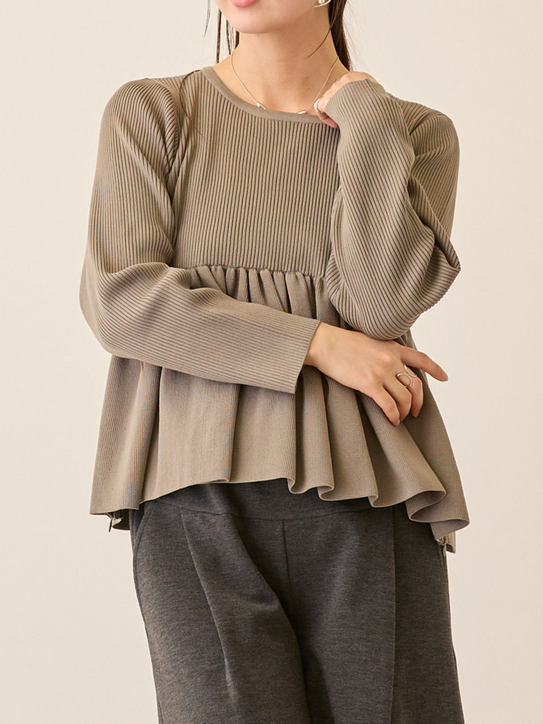 ペプラムニットトップス Gray