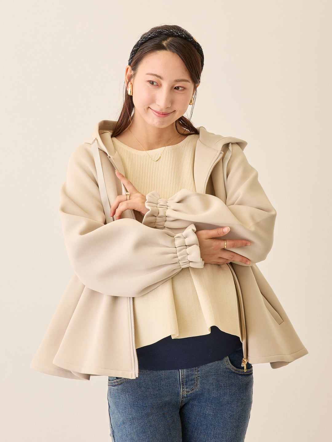 ダッカー付きダンボールライトアウター Beige