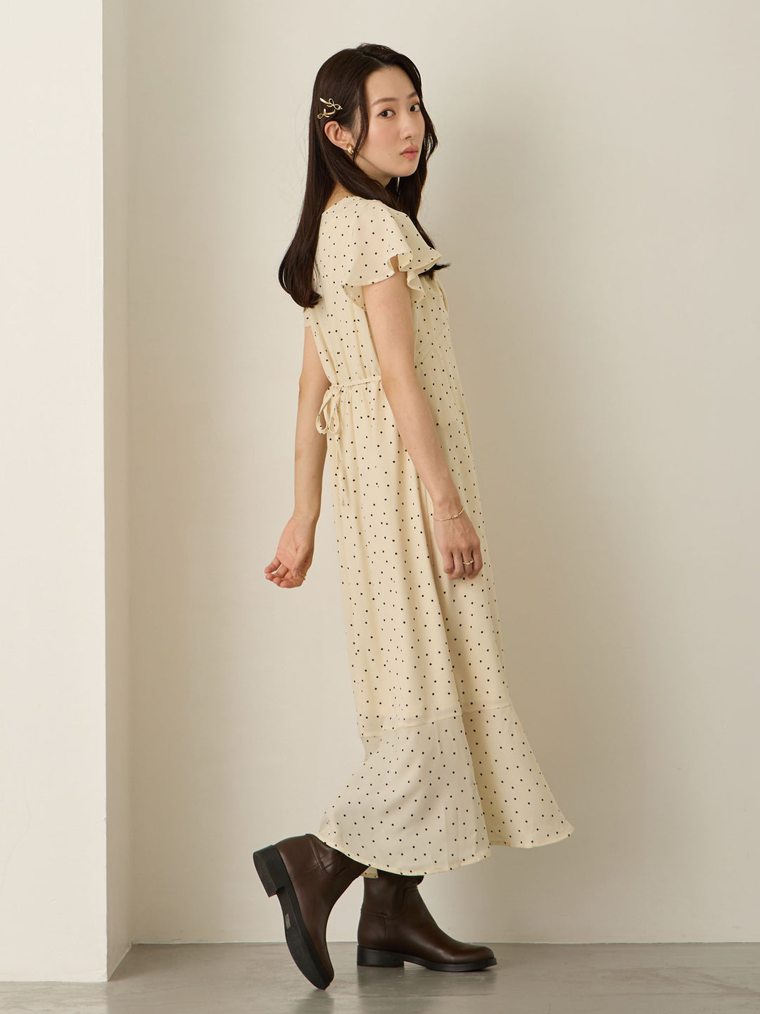 Cache-coeur 圆点连衣裙，象牙色