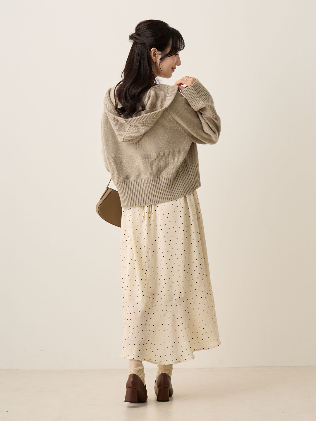 Cache-coeur 圆点连衣裙，象牙色