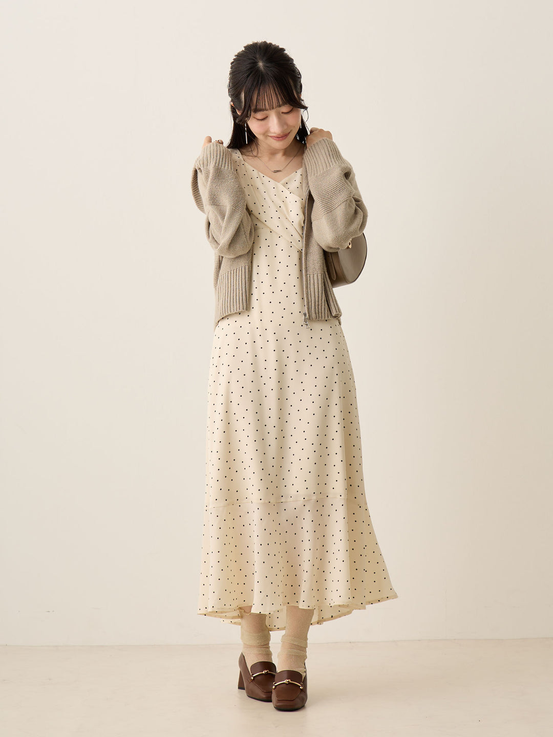 Cache-coeur 圆点连衣裙，象牙色