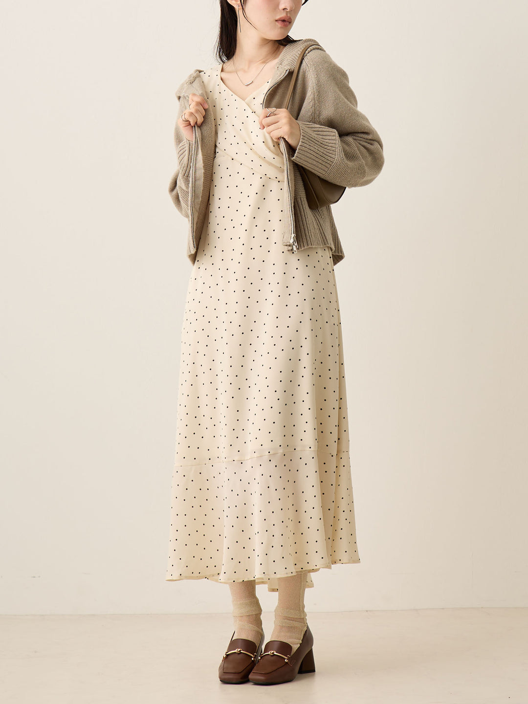 Cache-coeur 圆点连衣裙，象牙色