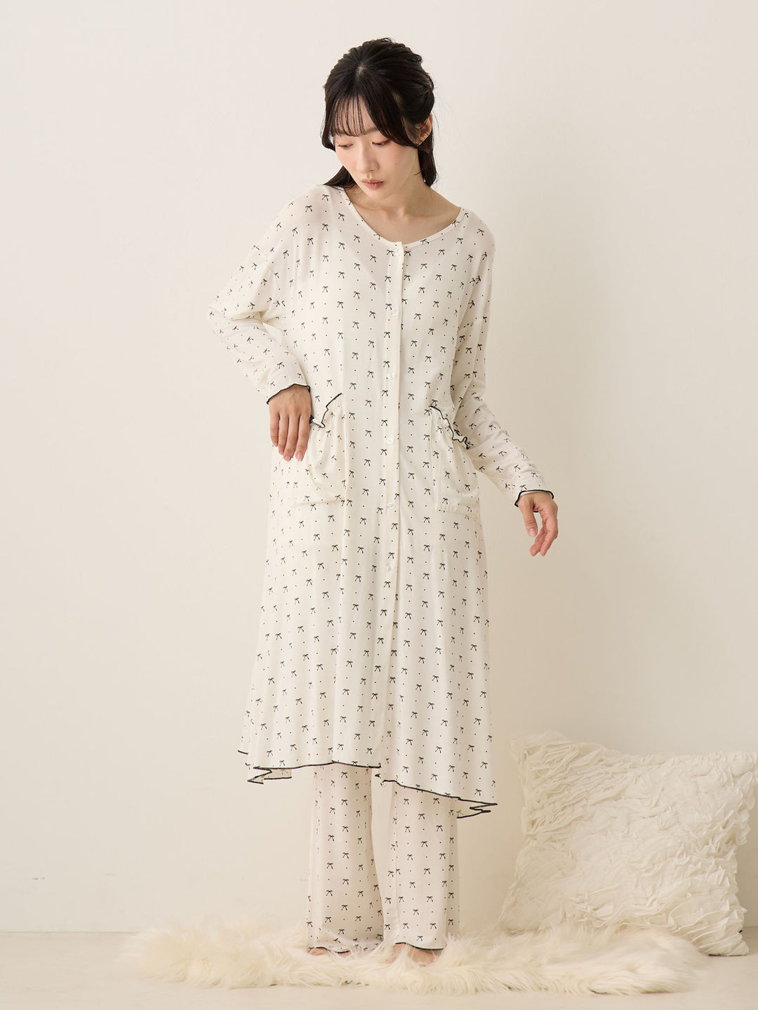 リボンドットルームウェア Ivory