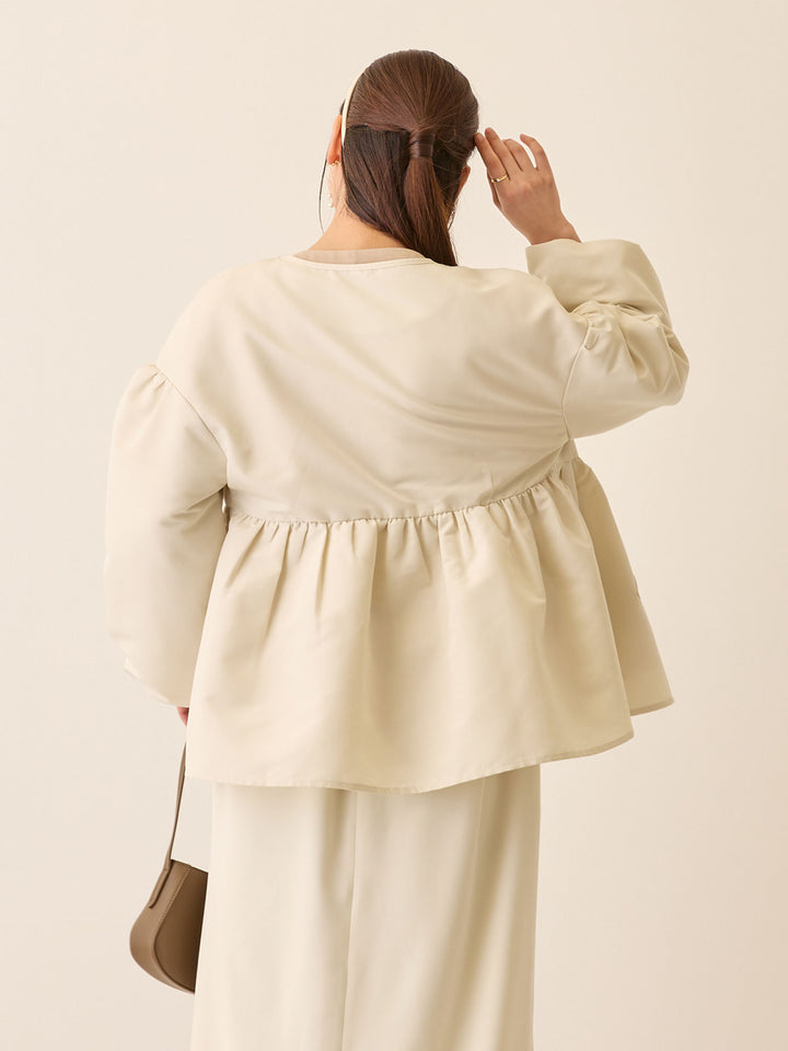 フード付きペプラムライトアウター Ivory