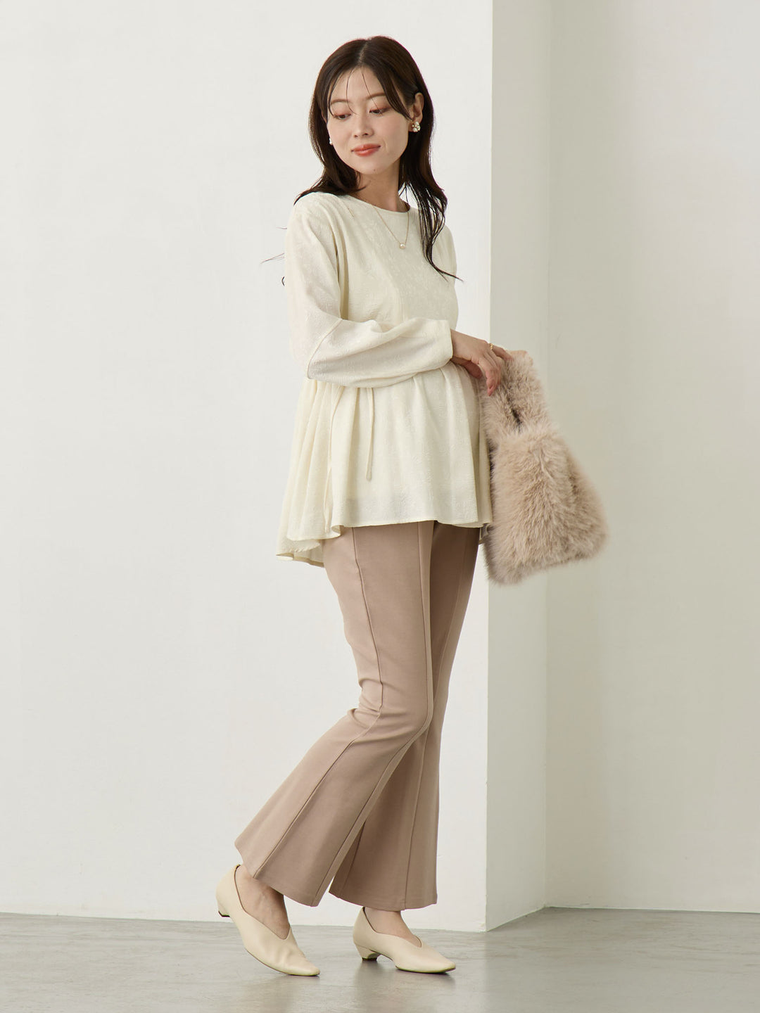ポンチフレアパンツ Beige