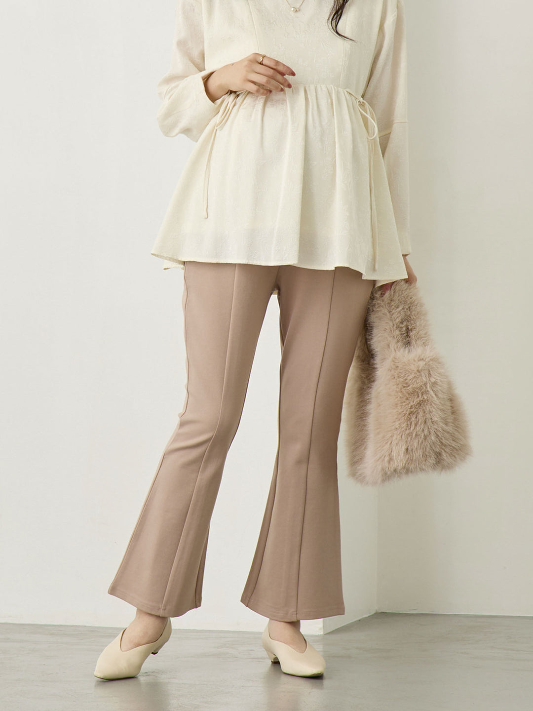ポンチフレアパンツ Beige