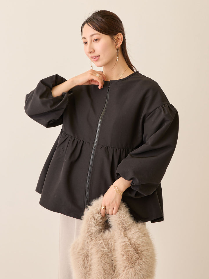 フード付きペプラムライトアウター Black