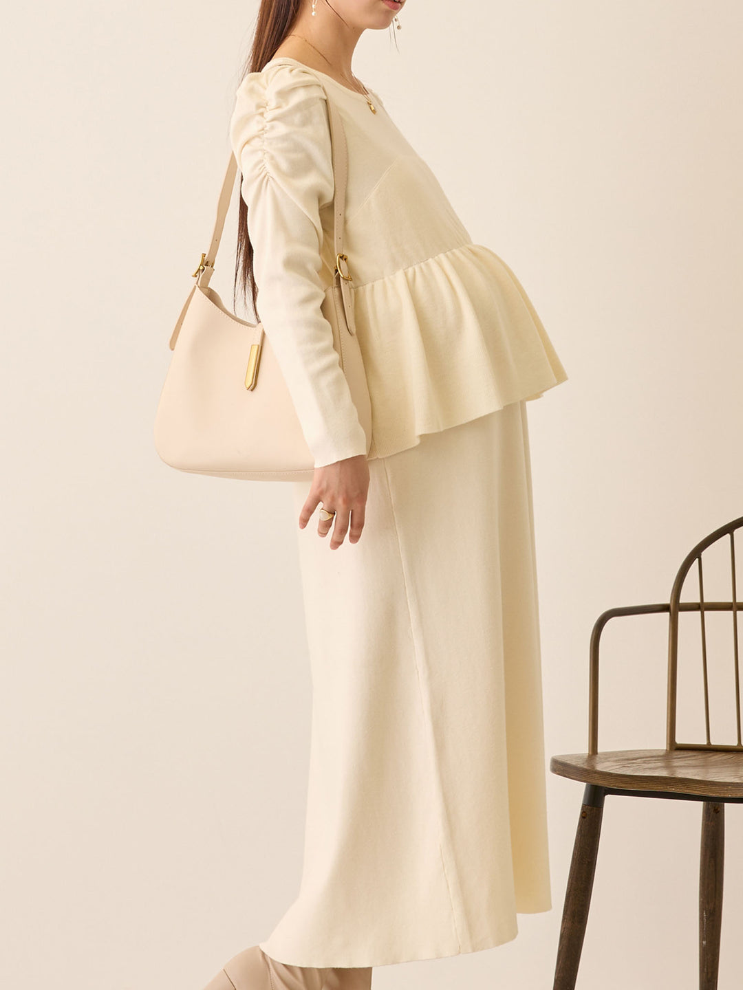 ニットペプラムワンピース Ivory