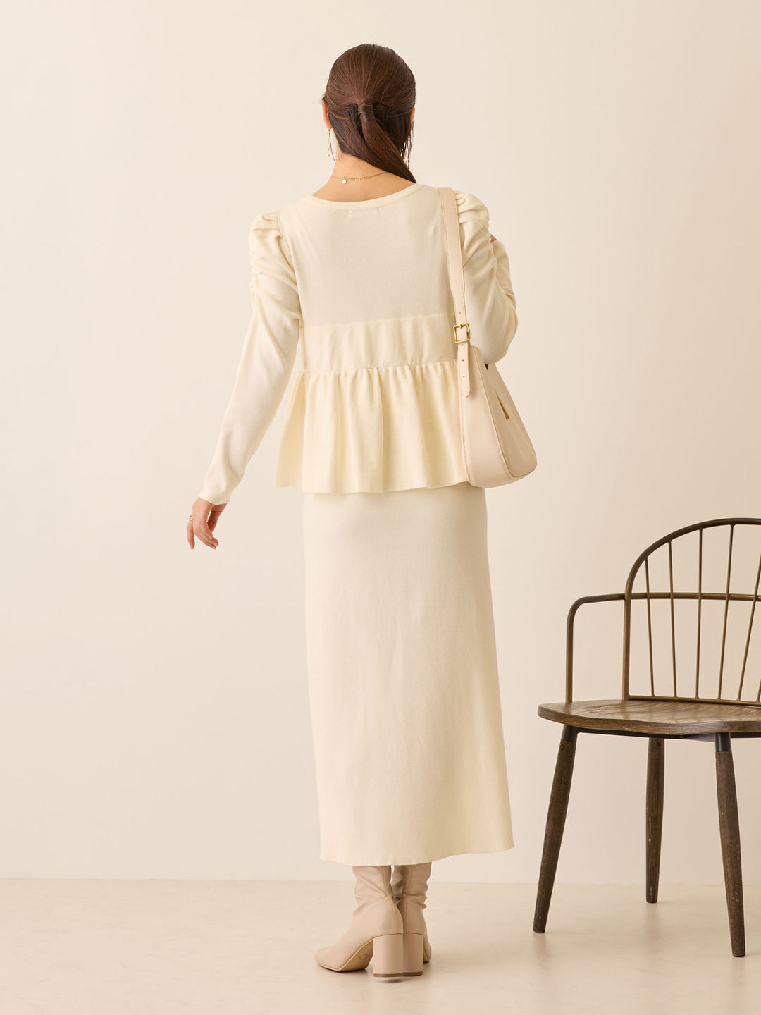 ニットペプラムワンピース Ivory