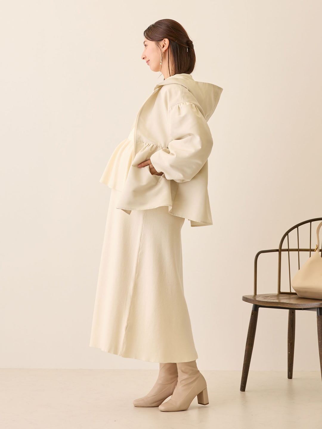 ニットペプラムワンピース Ivory