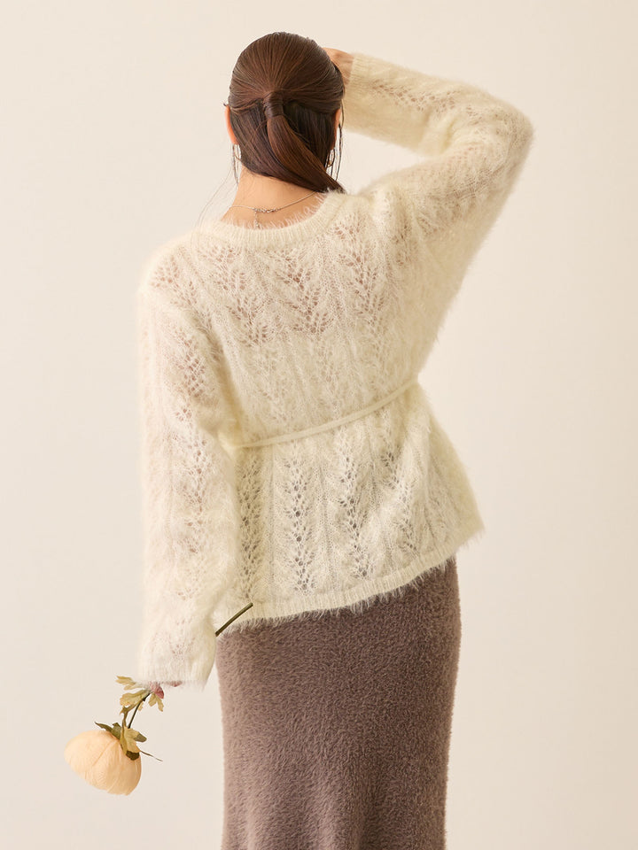 リボン付きニットカーデ White