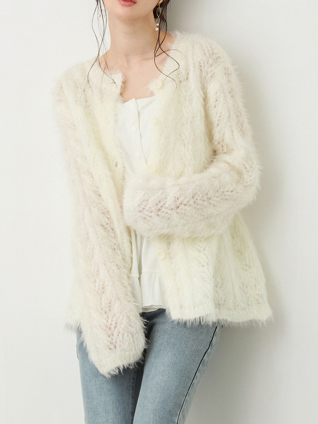 リボン付きニットカーデ White