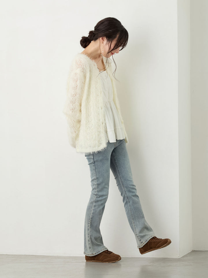 リボン付きニットカーデ White