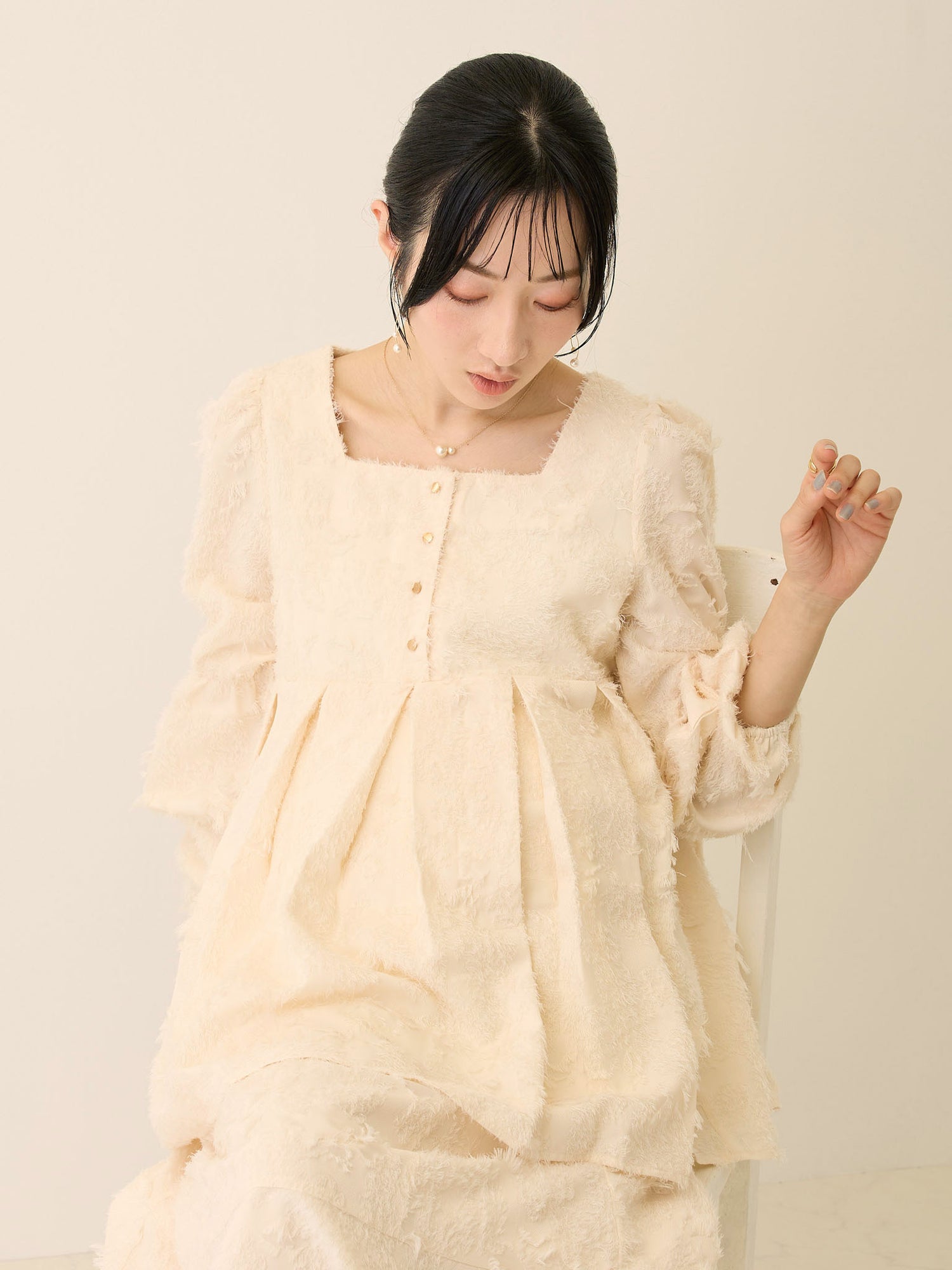 スクエアペプラムトップス Ivory