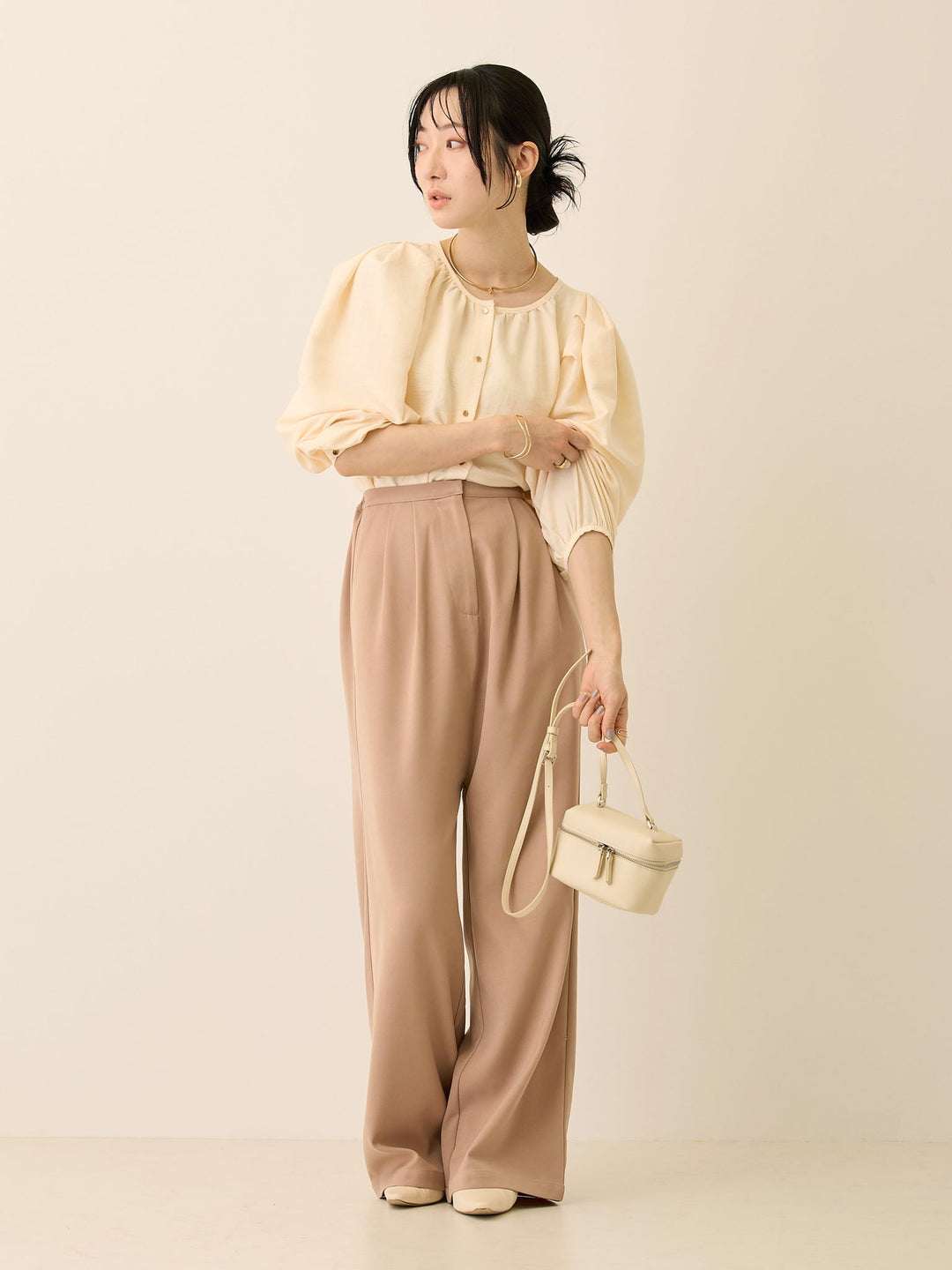 タックスリーブギャザーブラウス Ivory