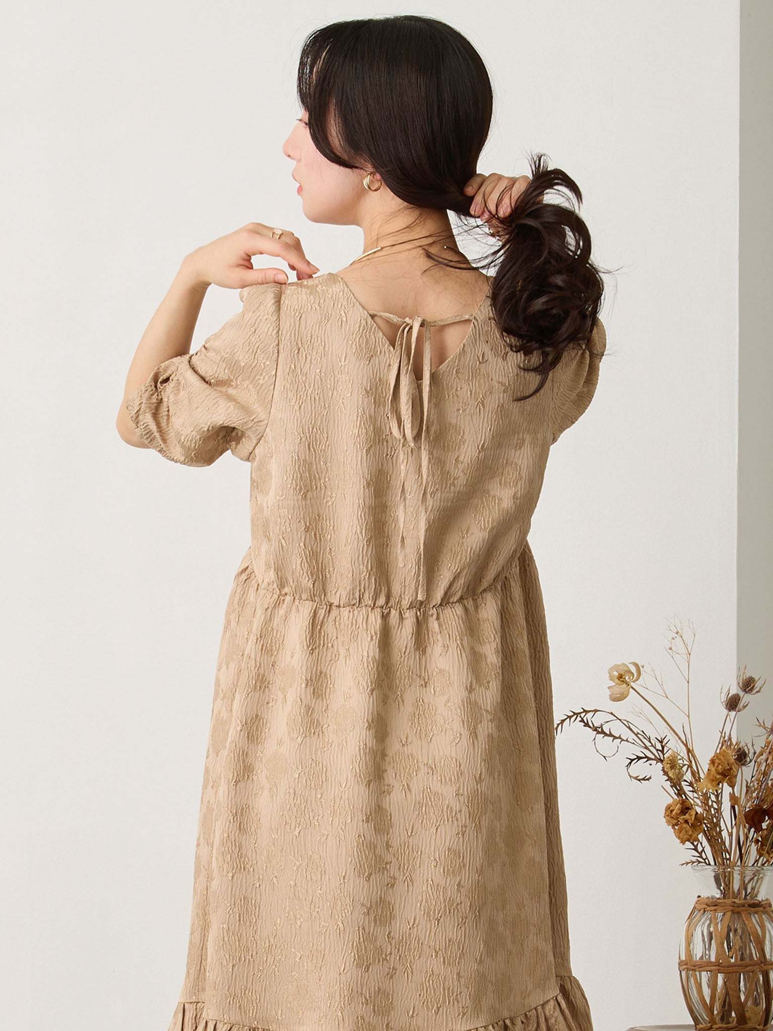 パフスリーブジャガードワンピース Beige – honono for mom&baby