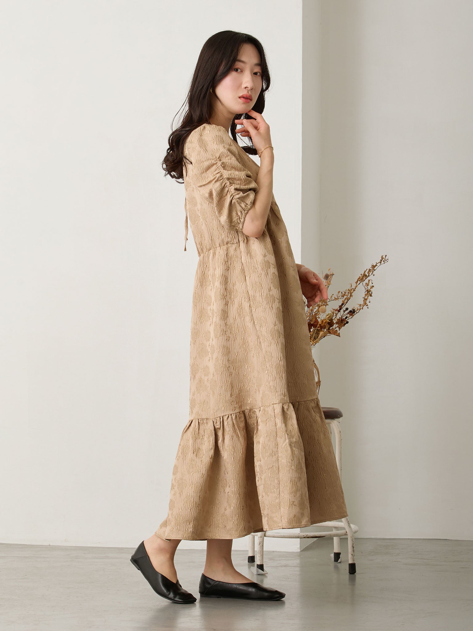 パフスリーブジャガードワンピース Beige