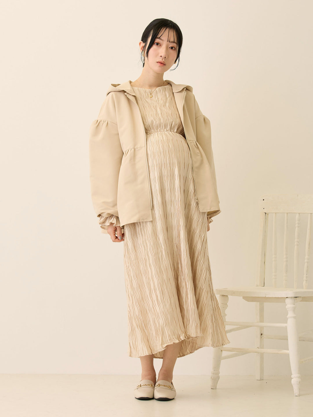 フード付きペプラムライトアウター Beige