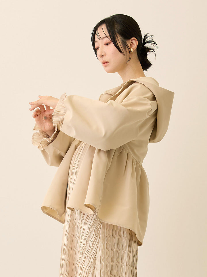 フード付きペプラムライトアウター Beige