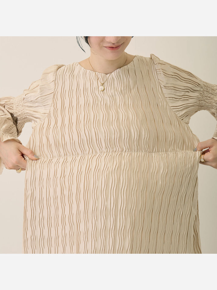 Heart Neck Pleated Dress Beige