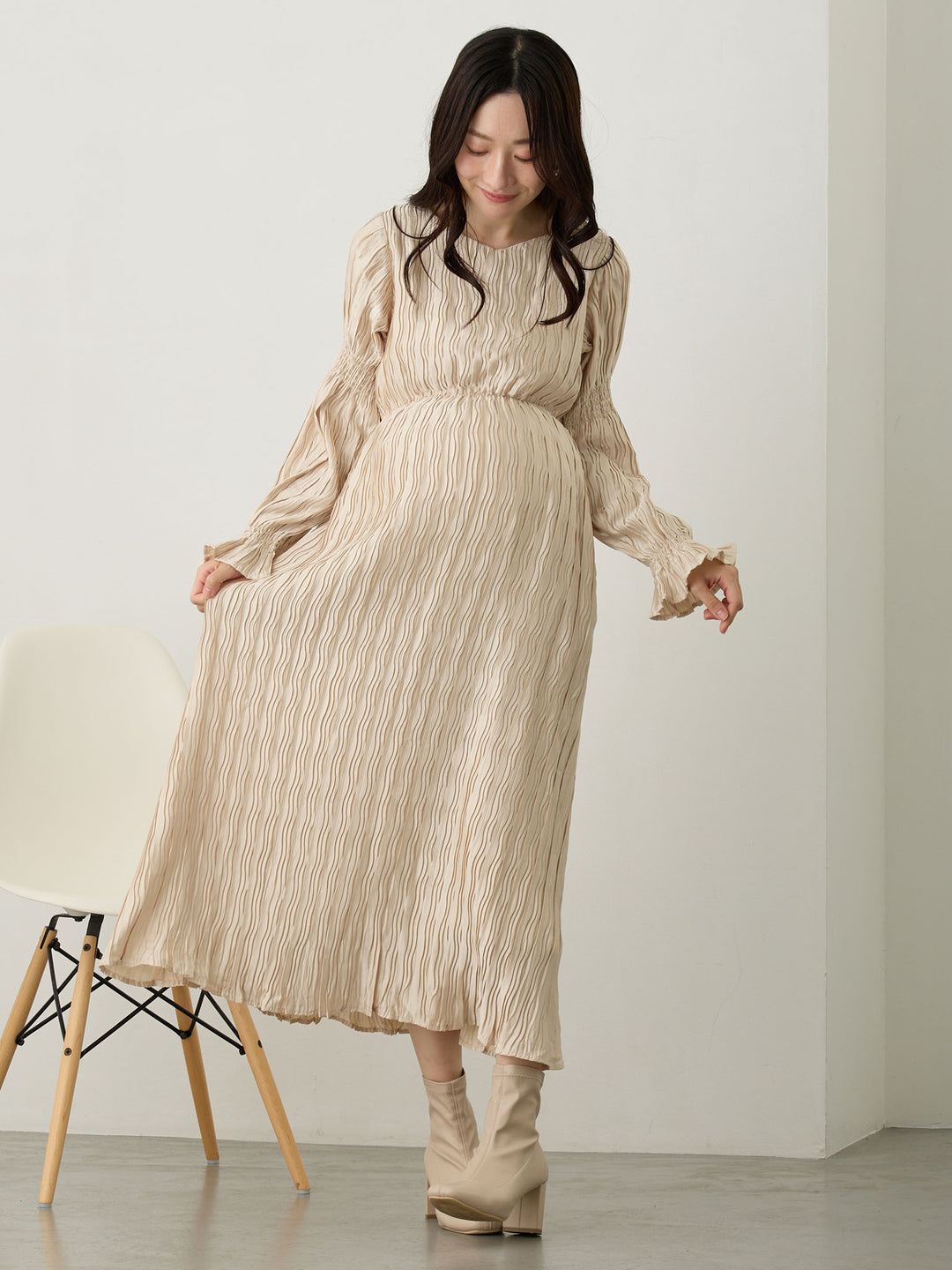 Heart Neck Pleated Dress Beige