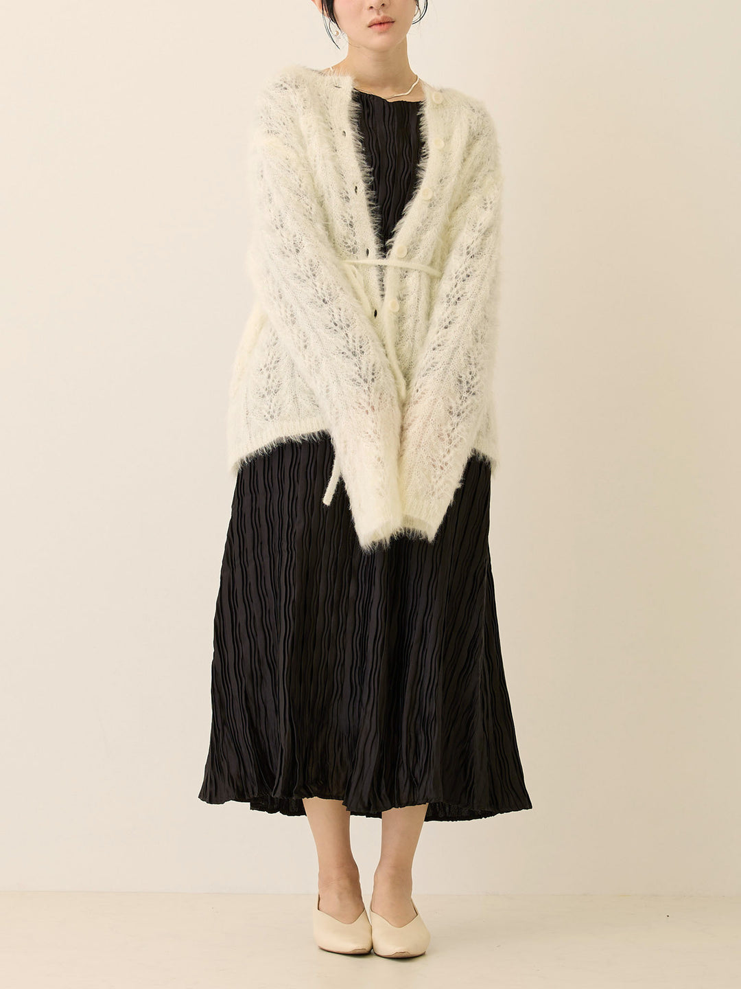 ハートネックプリーツワンピース Black