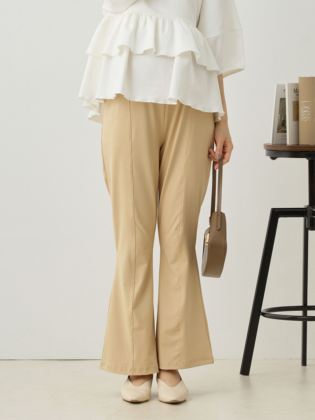 Cool Flare Pants Beige