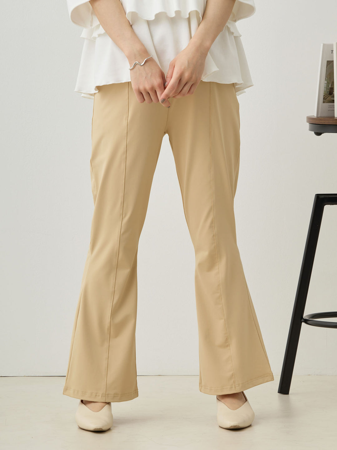 Cool Flare Pants Beige