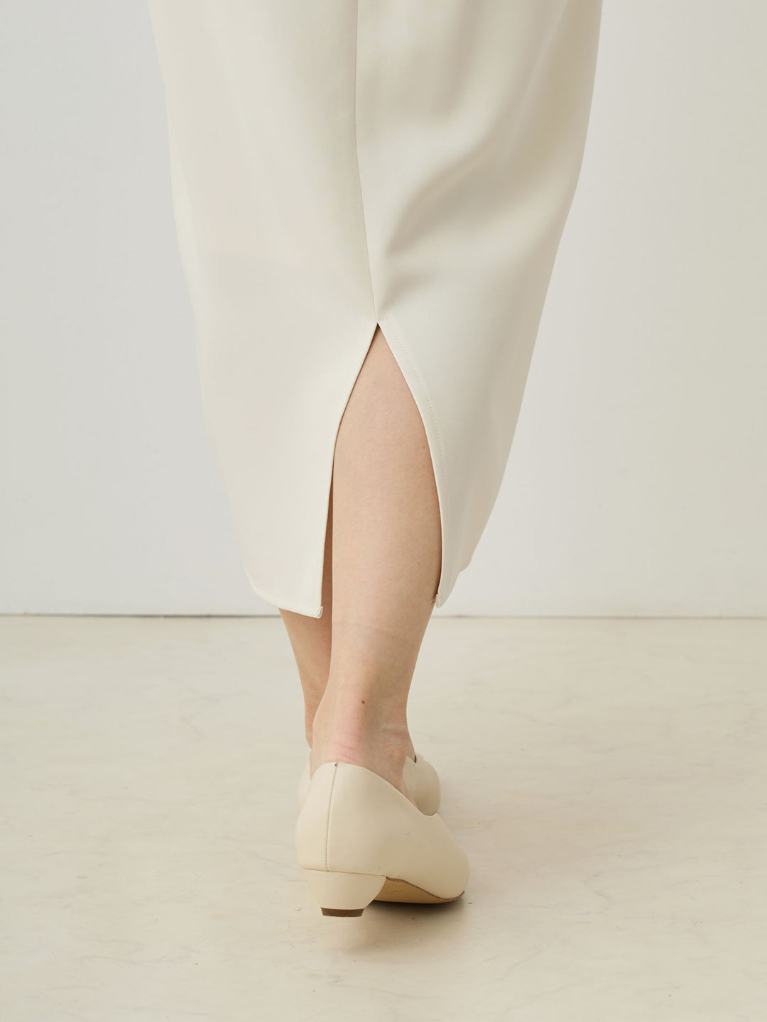 Maternity tight skirt for ceremonies, lace
