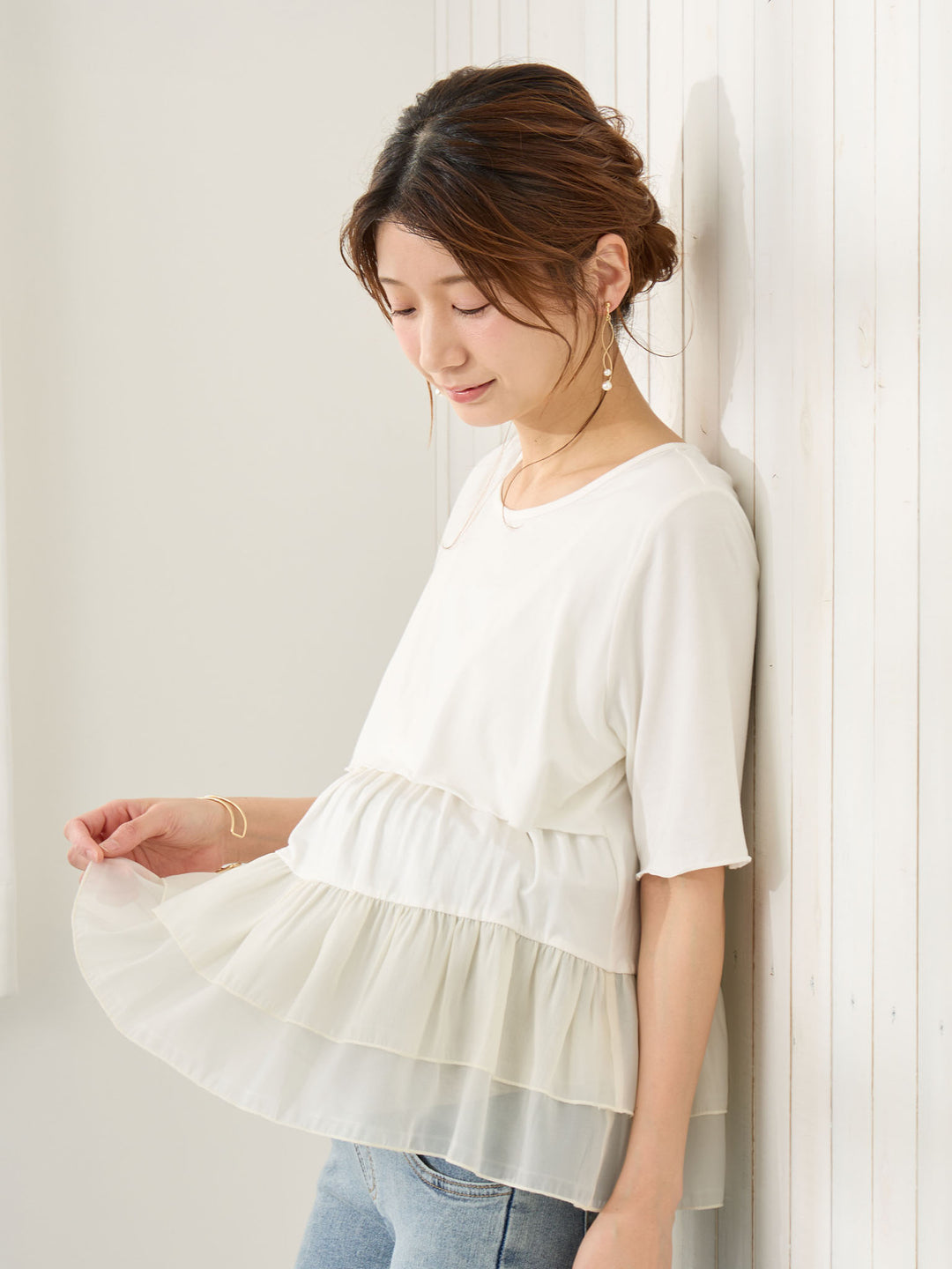 レイヤード風フリルトップス White