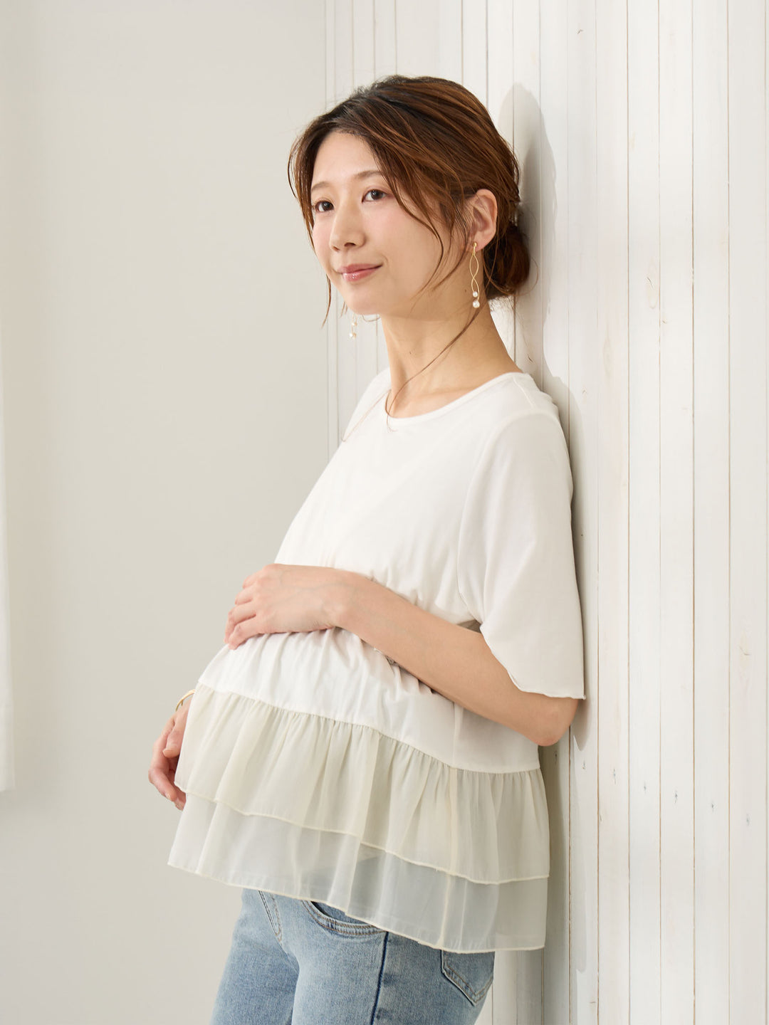 レイヤード風フリルトップス White