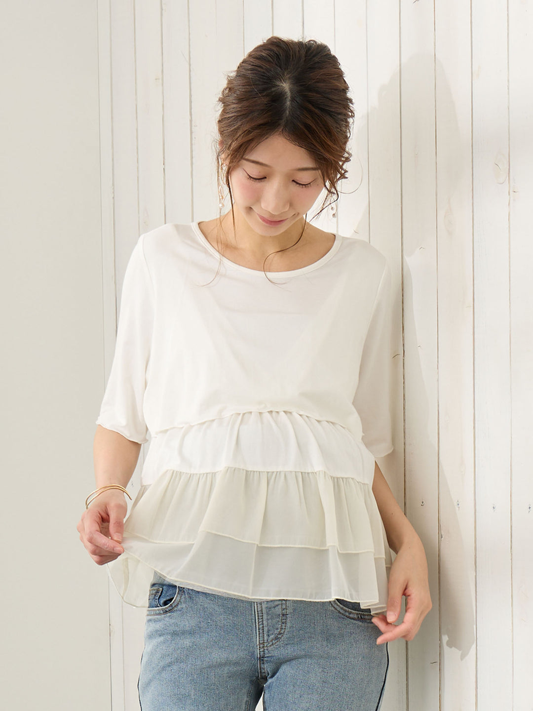 レイヤード風フリルトップス White