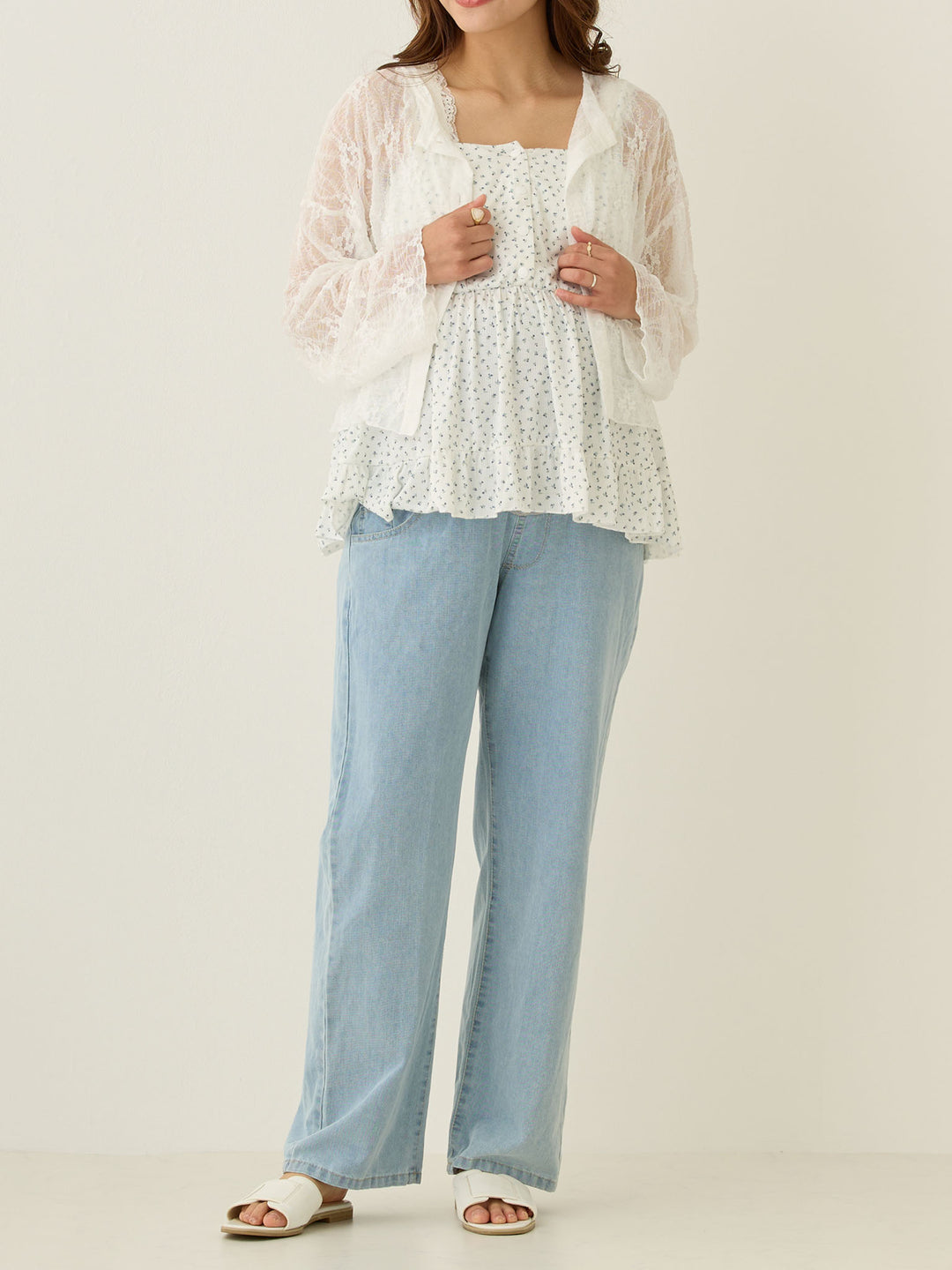 Light blue thin denim long pants
