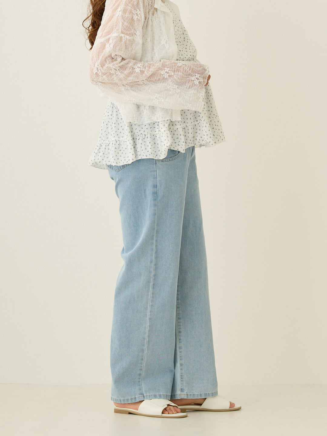 Light blue thin denim long pants