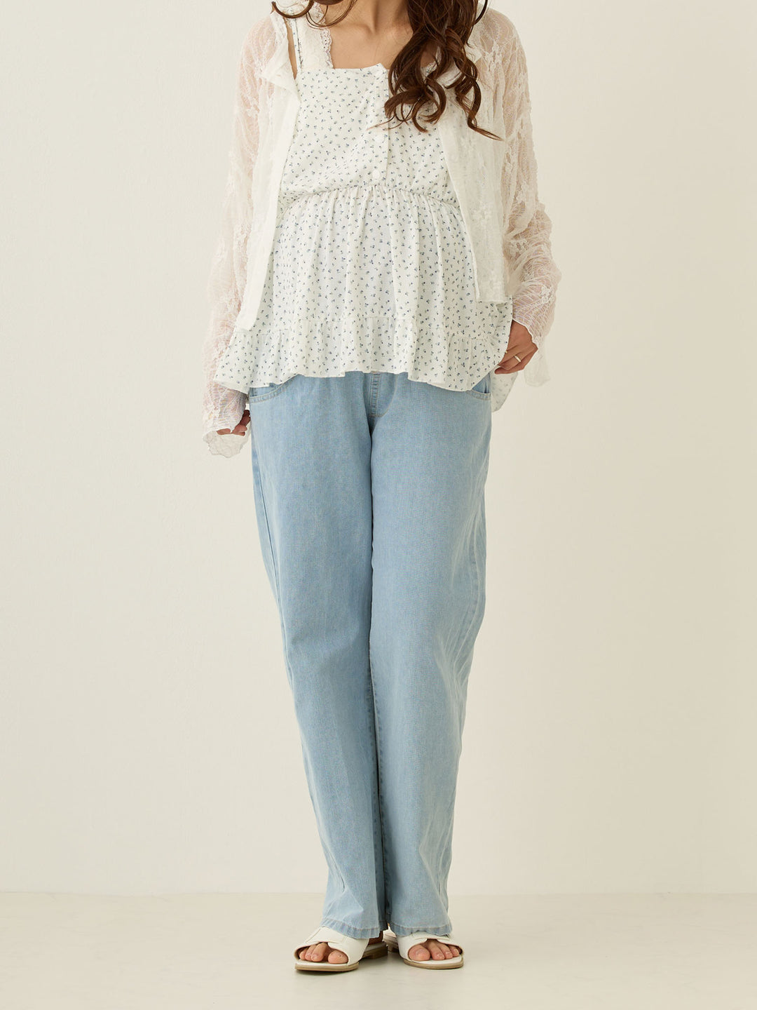 Light blue thin denim long pants