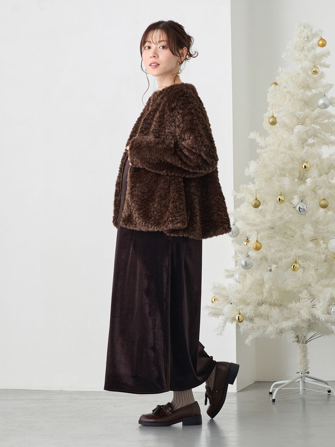 ダッカー付きフラッフィーアウター Brown