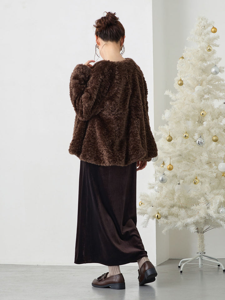 ダッカー付きフラッフィーアウター Brown