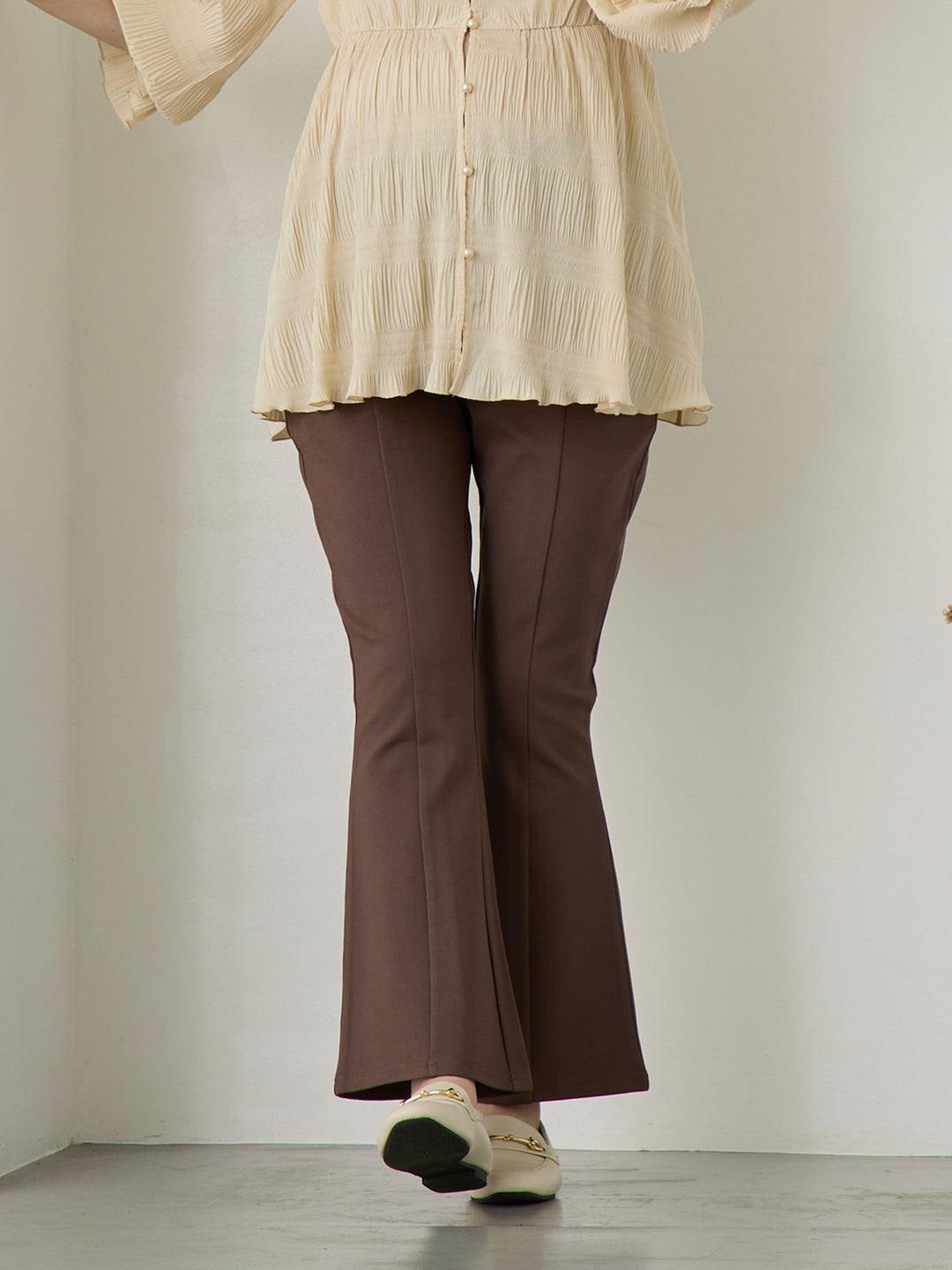 ポンチフレアパンツ Brown